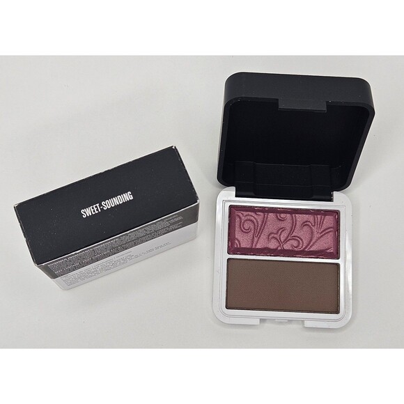 Younique Duet Eyeshadow Sweet Sounding New in Box Pink - Picture 1 of 5